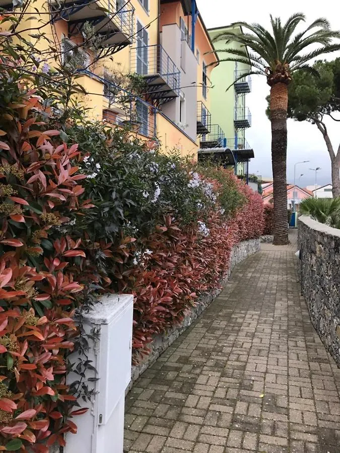 Ferienhaus Casa Vacanza Carly Loano Italien